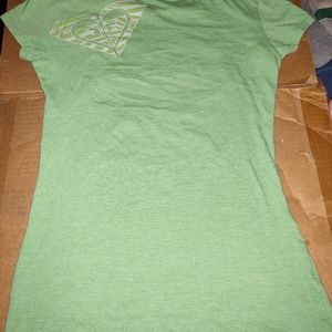 Roxy t shirt green Roxy t-shirt size medium